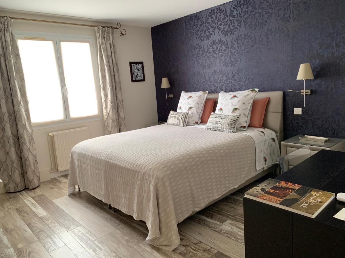 Les Suites Champenoises Tinqueux Exterior photo