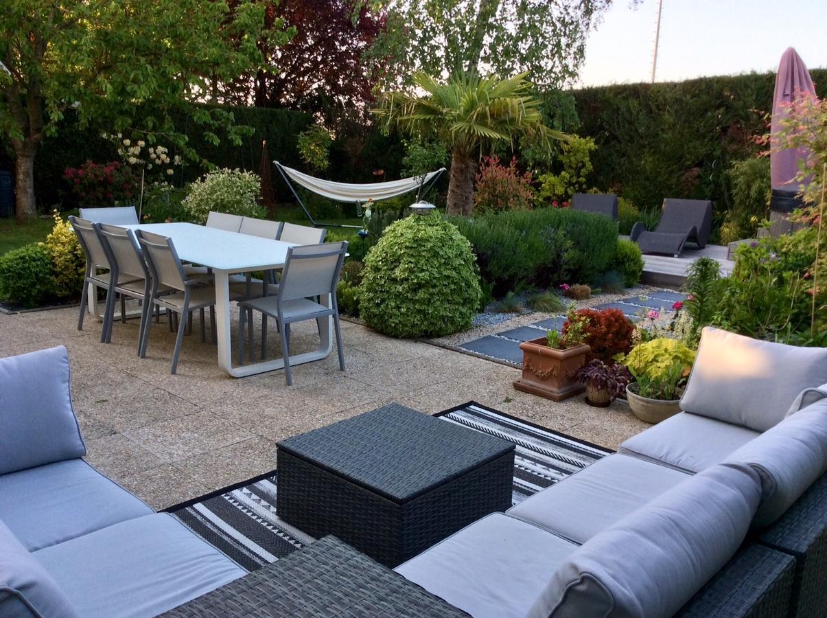 Les Suites Champenoises Tinqueux Exterior photo